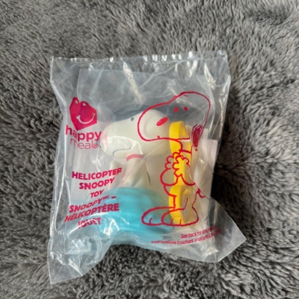2/$30 McDonalds Peanuts Gang Snoopy Helicopter Happy Meal  2018 Collectible NIP